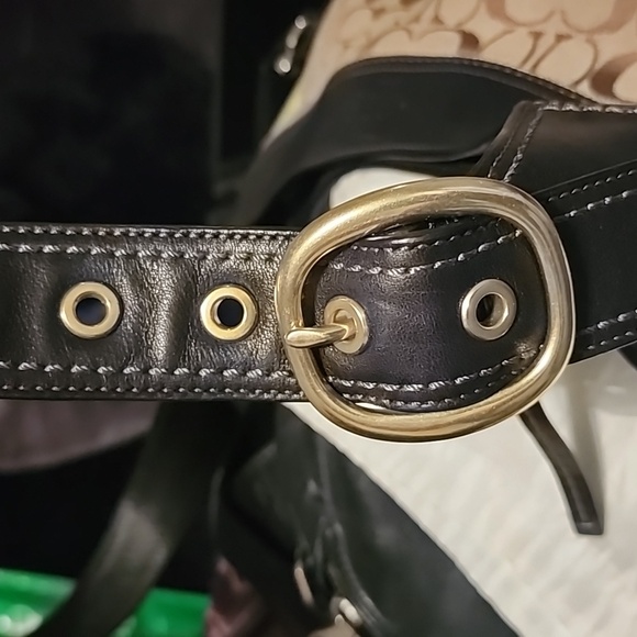 Pre-loved Large Coach Saddle Bag purse w/ Dustbag - Picture 5 of 11